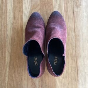 Crevo women’s rust colored bootie size 7